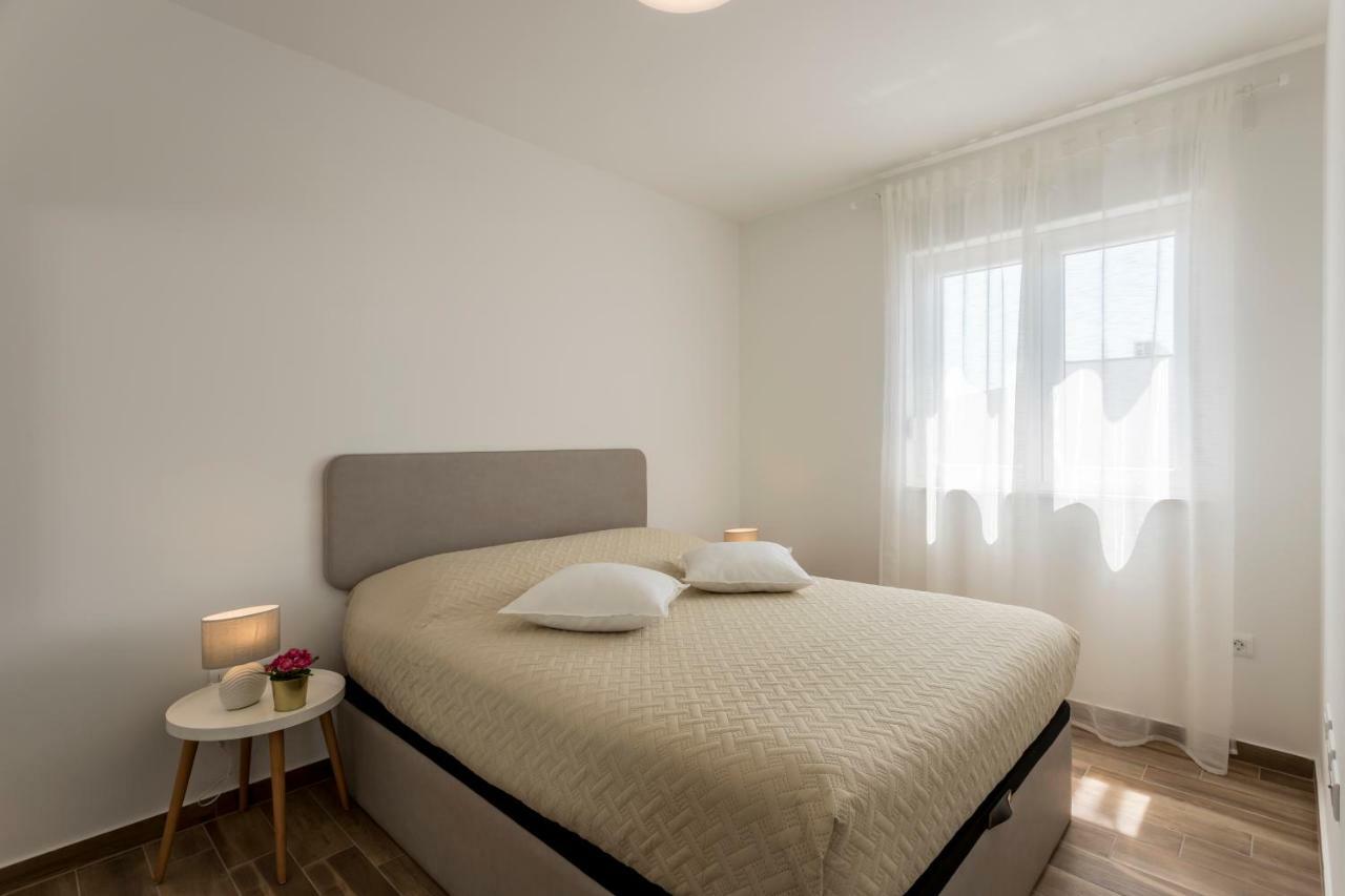 Luxury View Apartment *