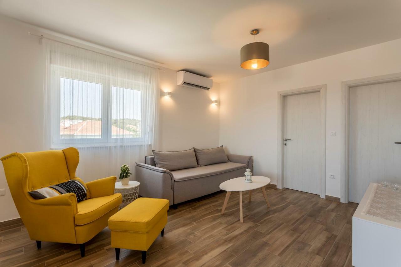 Luxury View Apartment *